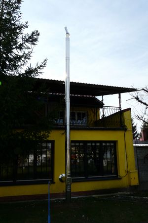 system kominowy prowadzony na elewacji od firmy Jeremias