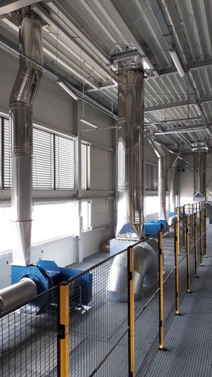 kominy dla przemysłu oponiarskiego