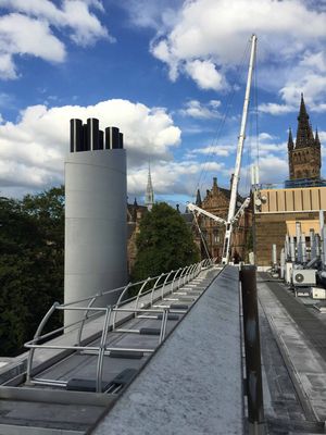 Wolnostojący komin stalowy