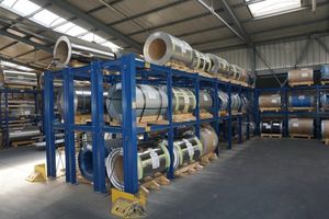 Blachy dostępne w magazynie surowców Jeremias