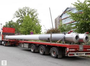 Wolnostojący komin stalowy