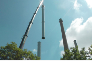 Wolnostojący komin stalowy