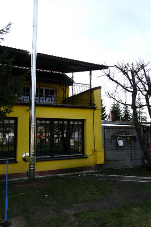 system kominowy prowadzony na elewacji od firmy Jeremias