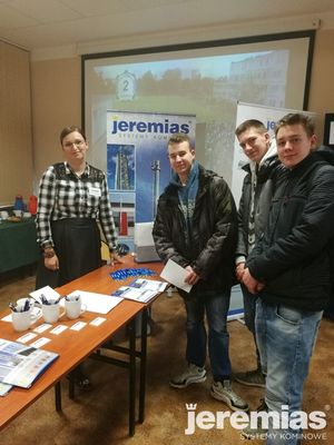 praca w Jeremias Systemy Kominowe